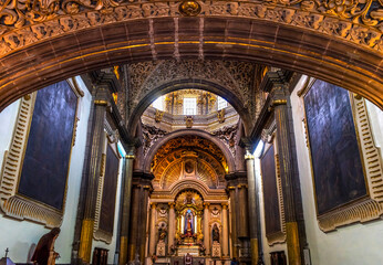 Naklejka premium Basilica Altar Dome San Cristobal Church Puebla Mexico