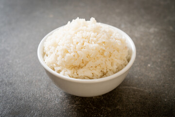 cooked white rice bowl