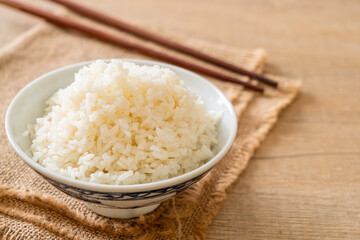 cooked white rice bowl