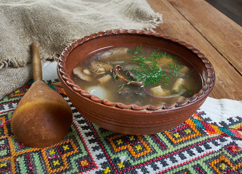 Polish Zupa grzybowa