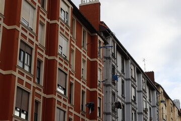 Fototapeta na wymiar Urban view in the town of Bilbao