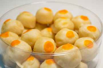 Thai sweets with yellow beans inside