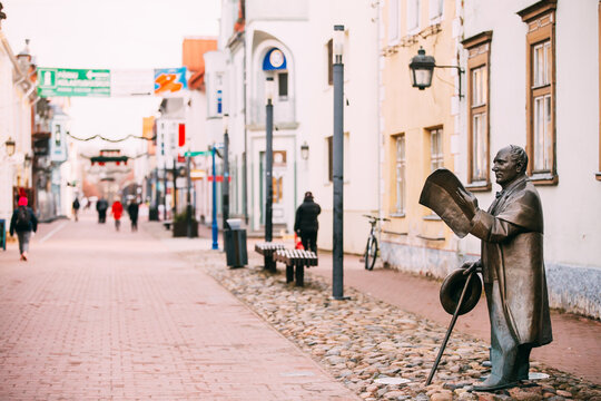 Parnu, Estonia. Statue Of Johann Voldemar Jannsen, One Of The Fathers Of Independence Movement In Estonia
