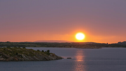 Midnight sun , Roervik, Norway