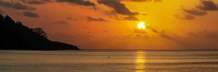 Couché de soleil depuis l'île de Grande Terre - Mayotte