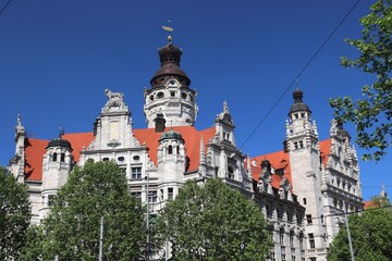 Fototapeta na wymiar Neues Rathaus in Leipzig, Germany
