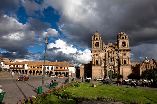 Company of Jesus Church, Iglesia de La Compania de Jesus, Plaza de Armas in Cuzco, Peru