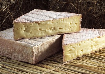 Pont l'Eveque, French Cheese produced in Normandy from Cow's Milk