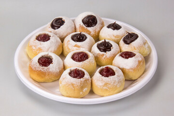 Sweet bread stuffed with guava jam and dulce de leche (doce de leite), traditional Brazilian sweet.