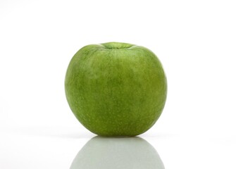 Granny Smith Apple, malus domestica, Fruit against White Background