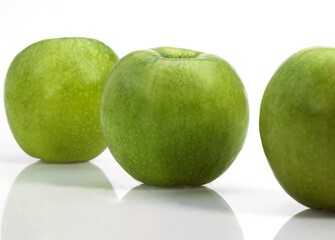 Granny Smith Apple, malus domestica, Fruits against White Background