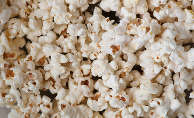 Scattered simple popcorn