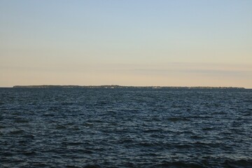Fototapeta premium Distant view of Kelley’s Island on Lake Erie