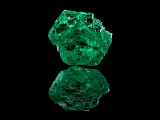 Poster Im Rahmen emerald crystals natural gemstone for jewelry , rough raw stone mineral © photoworld