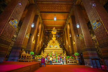 background of important religious attractions in Bangkok (Wat Phra Chetuphon (Wat Pho - reclining...