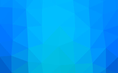Fototapeta premium Light BLUE vector blurry triangle pattern.