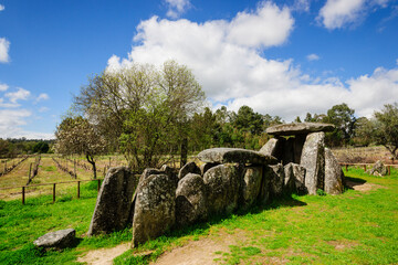 dolmen de Cunha Baixa, entre 3000 y 2500 aC, Beira Baixa, Portugal, europa © Tolo