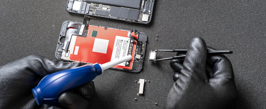 Smartphone Reparatur durch Austausch des Lautsprechers und des Displays