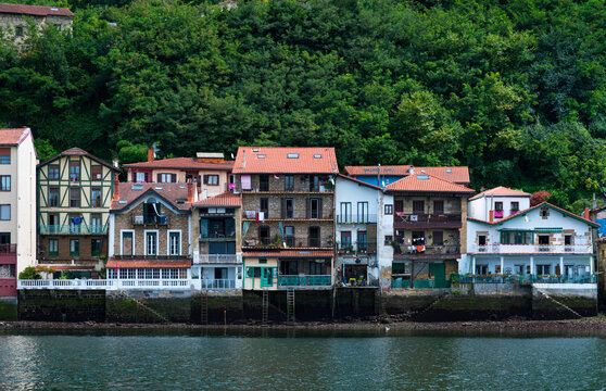 Pasaia San Juan or Pasai Donibane town, Jaizkibel Mountain range, Gipuzkoa province, Basque Country, Spain, Europe