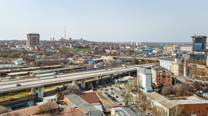Obraz premium The beginning of The Temernitskiy bridge and Siversa avenue in Rostov-on-Don