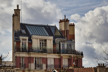 Fototapeta na wymiar old houses in paris france