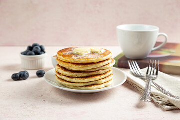 pancakes with blueberries