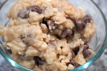 Chocolate chip cookie dough