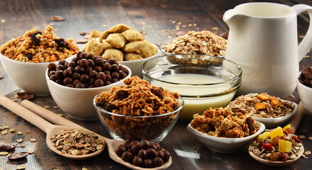 Composition with different sorts of breakfast cereal products