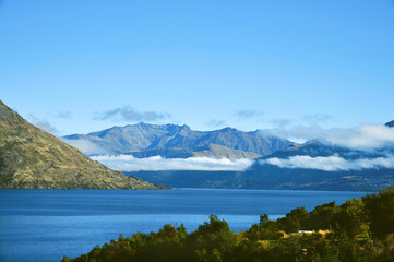 lake and mountains in South New Zealand