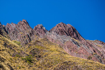 Pallay Punchu del Apu Tacllo, Montaña de Colores, Cusco - Peru.