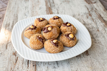 Nut Cookies