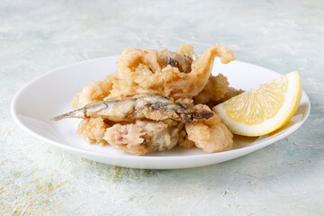Fried fish with anchovy, prawn and other mediterranean fishes