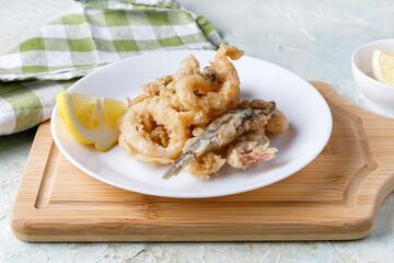 Fried fish with anchovy, prawn and other mediterranean fishes
