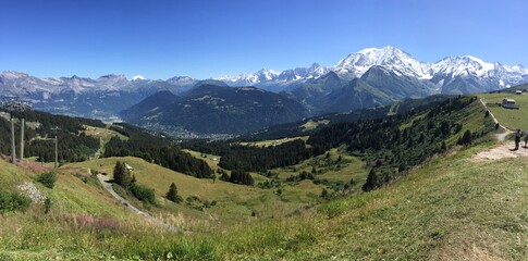 Obraz premium Panorama des hauteurs de Saint-Gervais-les-Bains