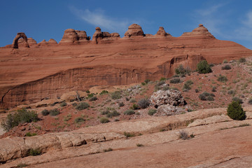 Delicate Arch and surrounding red rock formations at Arches National Park in Utah
