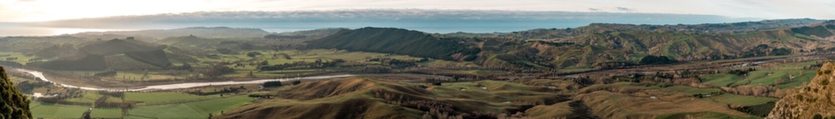 Fototapeta na wymiar Panoramic landscape of a valley in Hawke's Bay, New Zealand