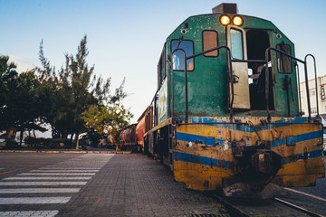 Fototapeta na wymiar old train in the city