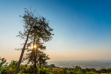 Obraz premium Scenery photos on a clear day.25