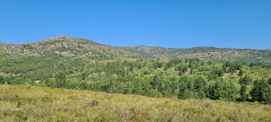 view of the mountains