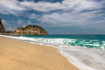 Spiaggia della Rotonda, Santa Maria dell'Isola, Tropea, Calabria, Italy - obrazy, fototapety, plakaty
