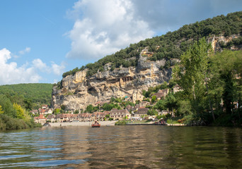 La Roque-Gageac scenic village on the Dordogne river, France