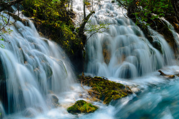 Fototapeta premium Water flowing in Jiuzhaigou National Park