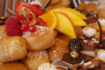 Fruits et pâtisserie