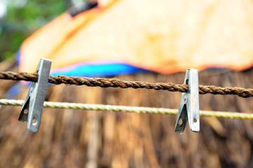 tow and clip