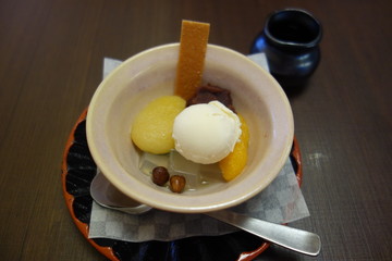 白玉ぜんざい　食後のデザート