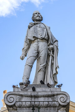 Statue Hero of the Italian unification Giuseppe Garibaldi (1891) on the Place Garibaldi in Nice, France.