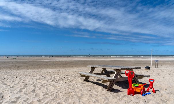Kijkduin Beach on a sunny day in June with beach toys #2