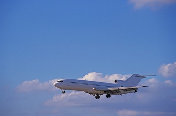 Fototapeta na wymiar Airline Plane in Sky