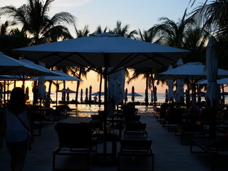 南国リゾート　夕陽　夕焼け