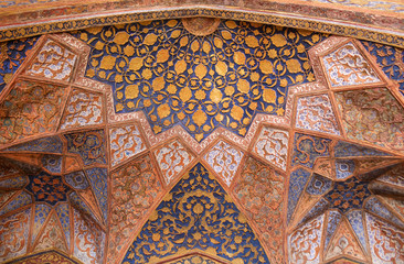 Ceiling decoration at the Tomb of Akbar the Great in Sikandra near Agra, India